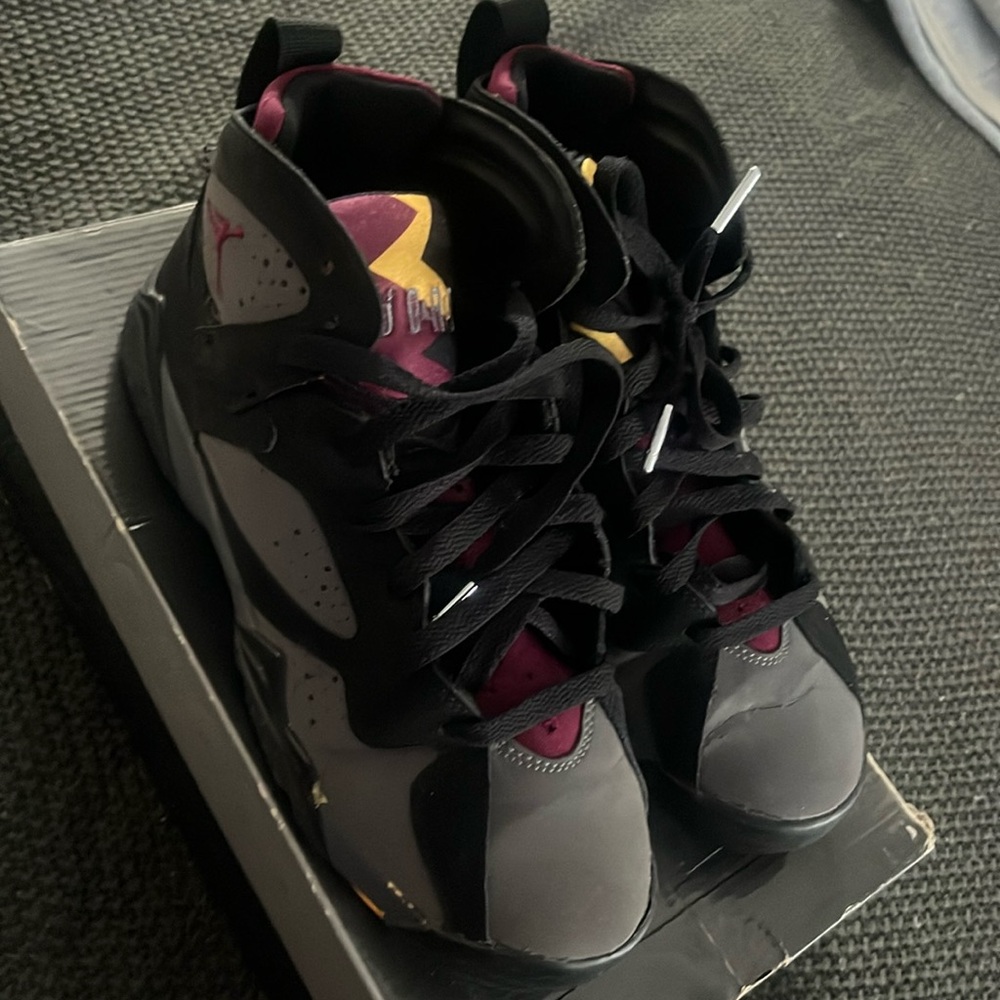 Jordan Bordeaux 7s size 6.5